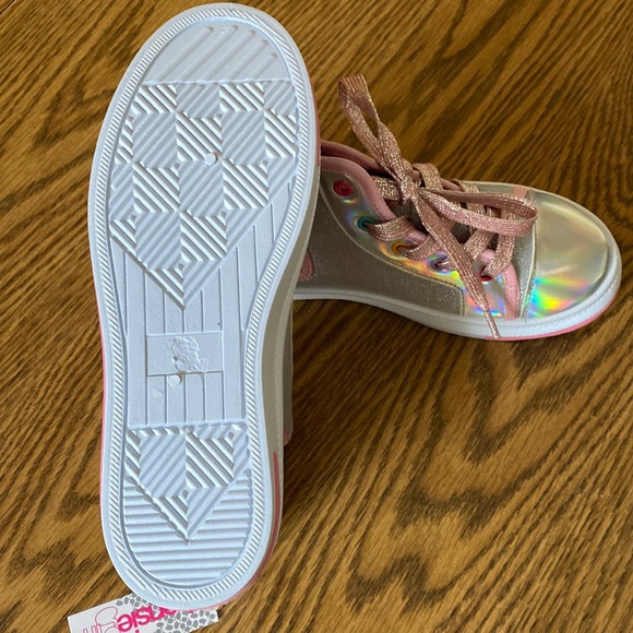 Kenzie girl |🦄 hightop light weight shoes | 1 - Picture 6 of 10